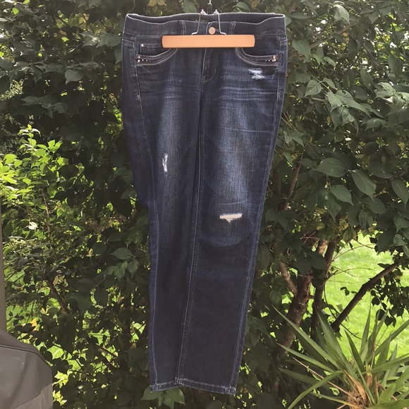 WHBM Noir Slim Ankle Distressed Straight leg Jean - Picture 3 of 12